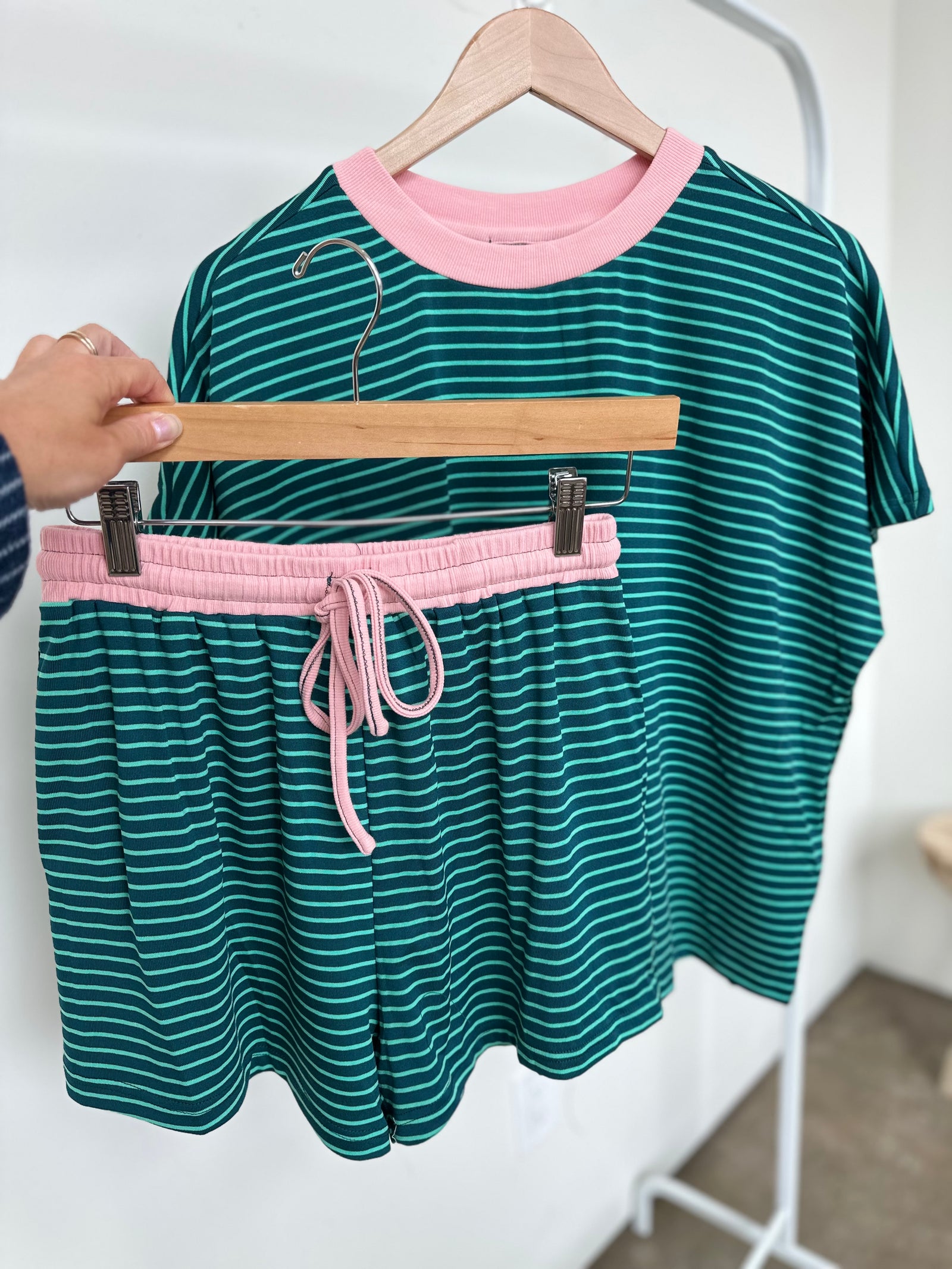 Annie Striped Tee & Shore Set Green