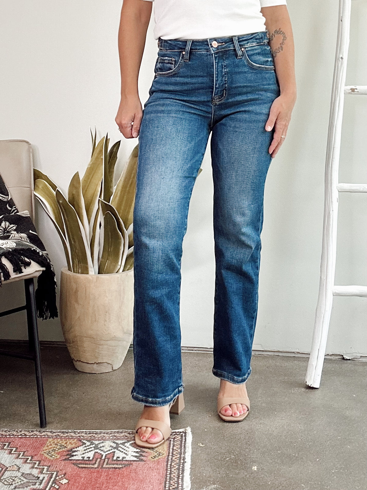 Rae High Rise Ankle Straight Jean