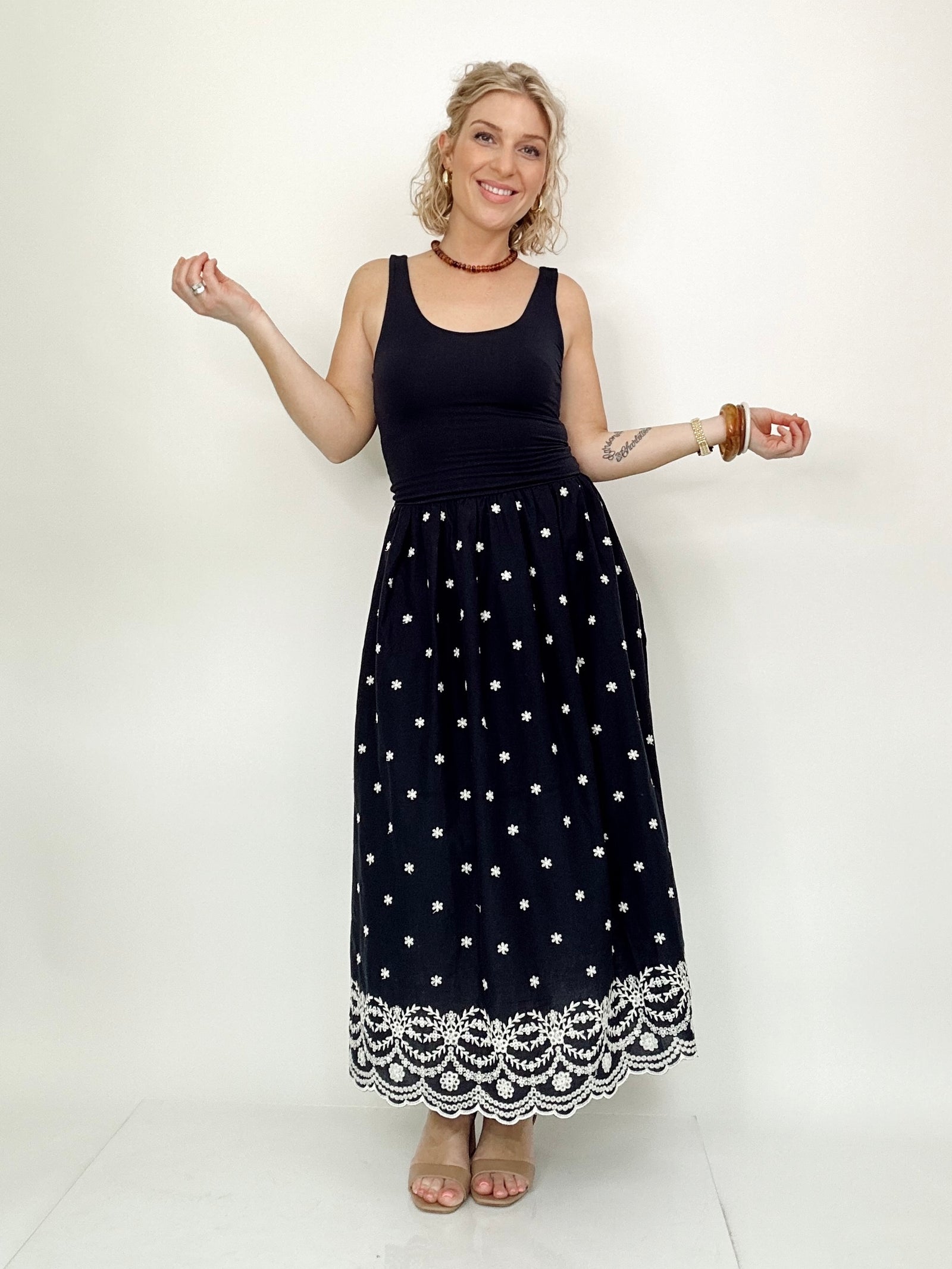 Blakely Scallop Edge Midi Dress