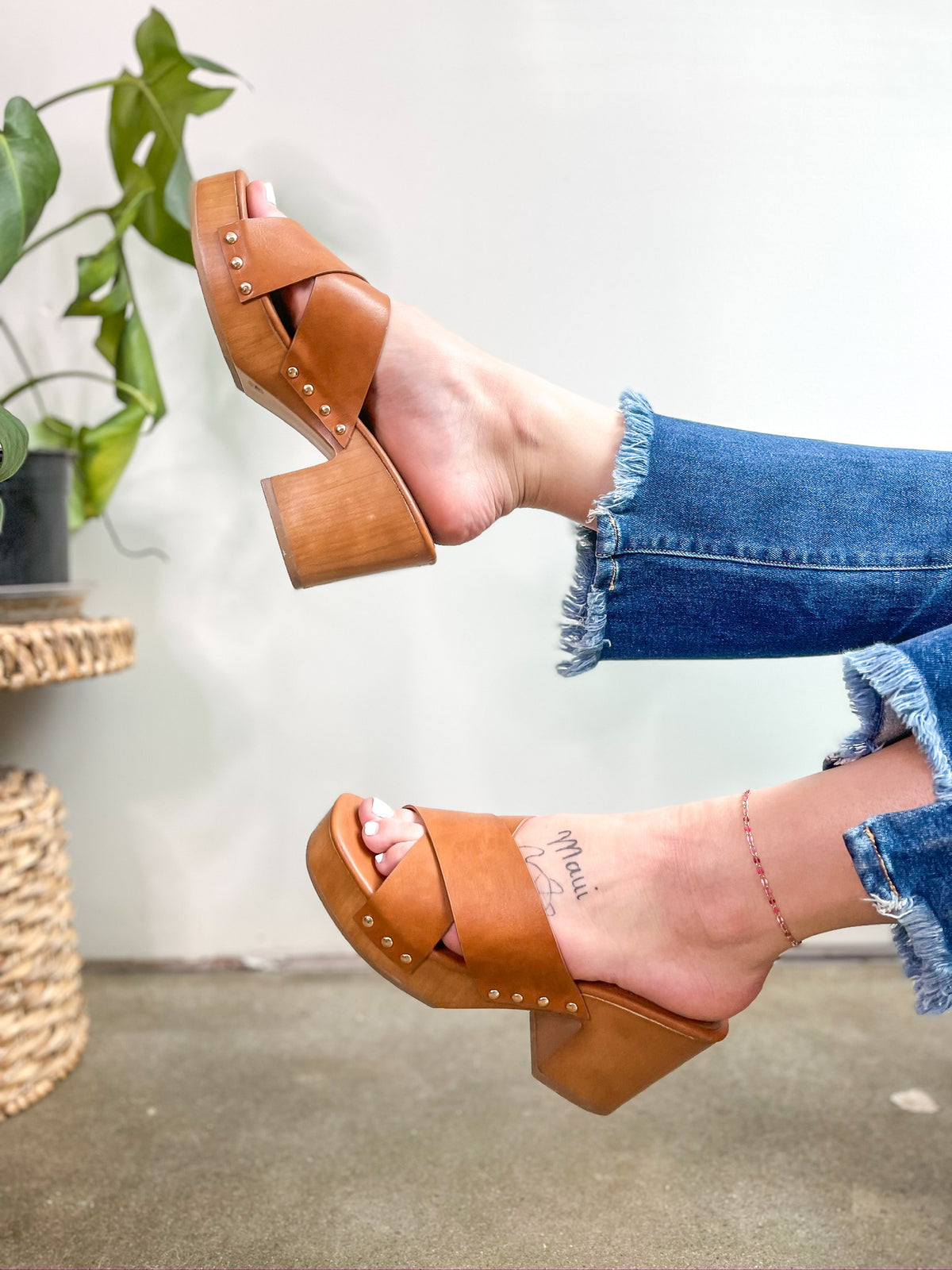 Woody Chunky Platform Sandals, Tan Burnish