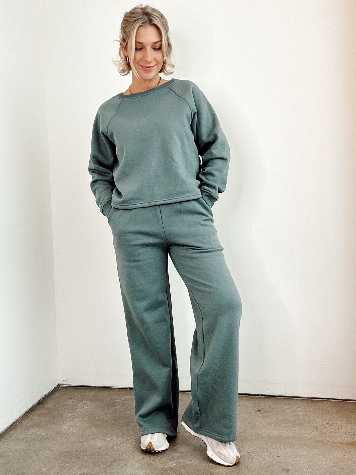 Kara Pullover &amp; Sweatpant Set Ash Jade
