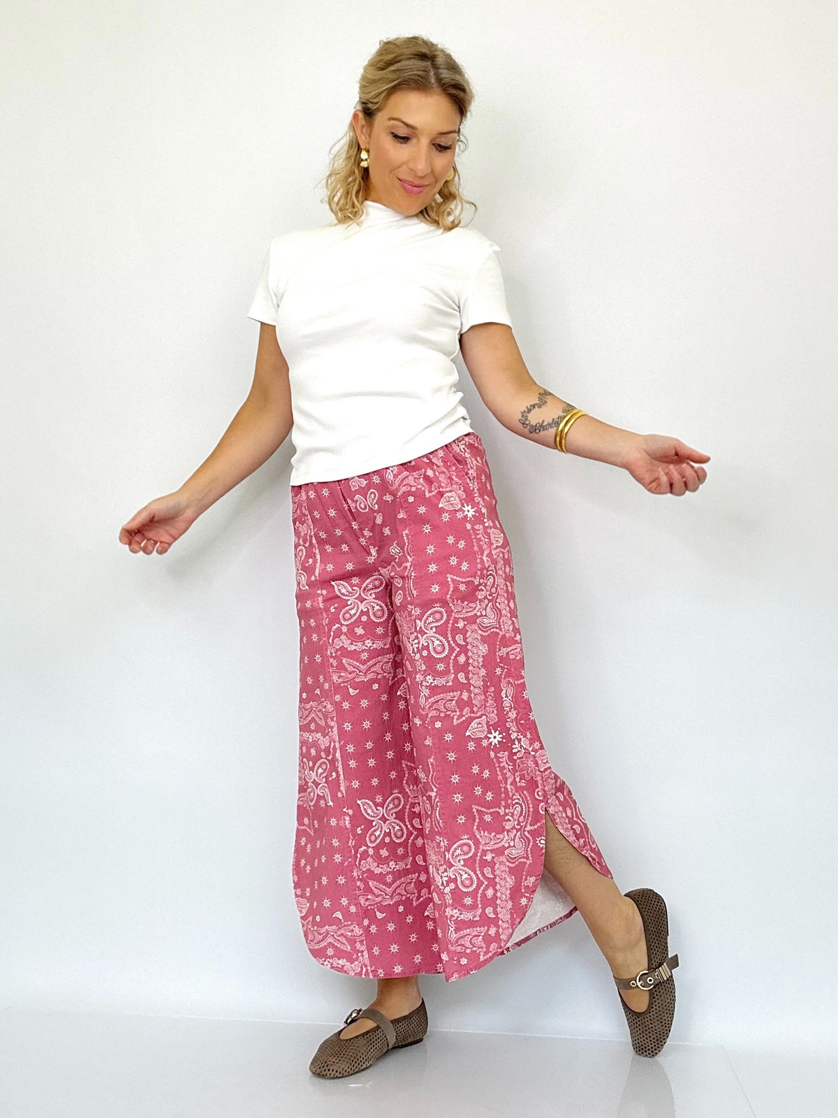Nyla Tulip Washed Jeans Marsala Paisley