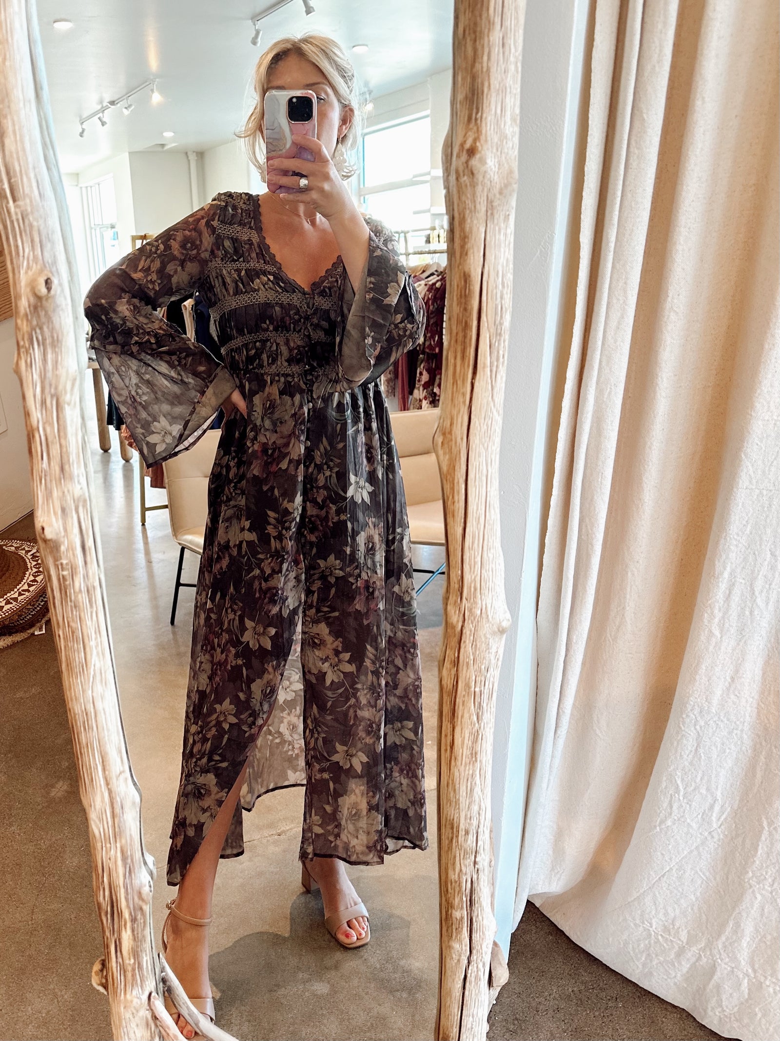 Dara Floral Midi Dress