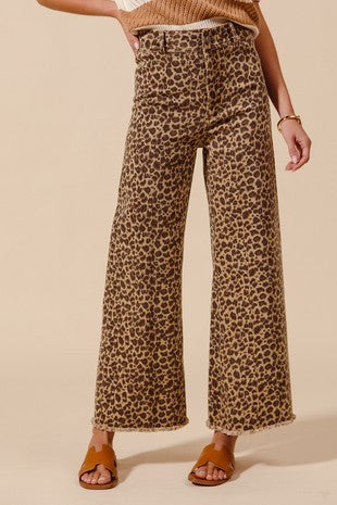 Lisa Mid Rise Cheetah Print Jeans