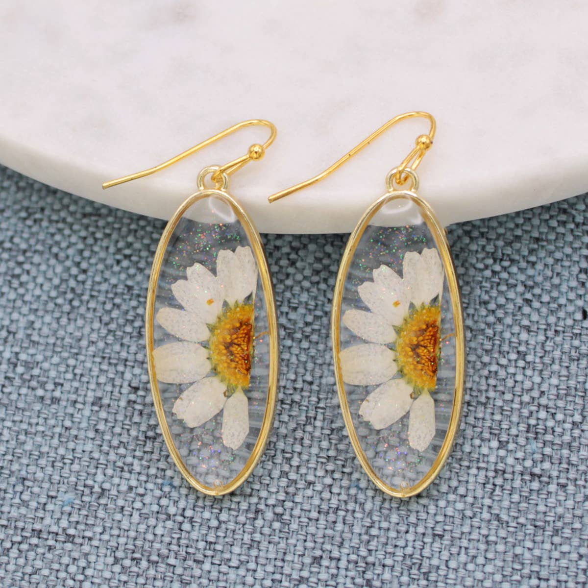 Daisy Dried Flower Earrings