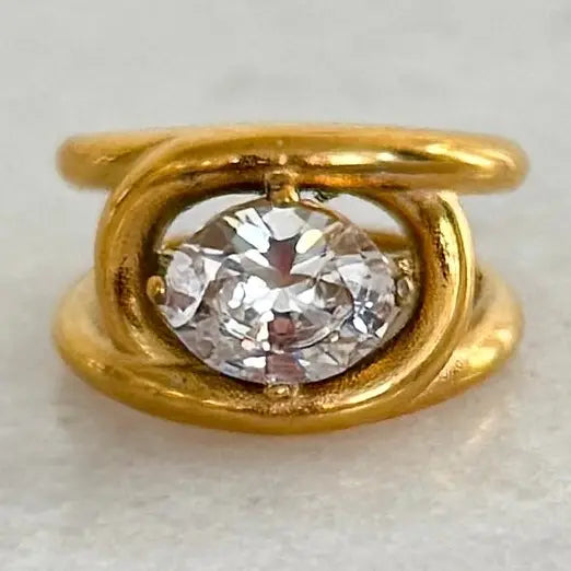 CHANSUTT The Dylan ring
