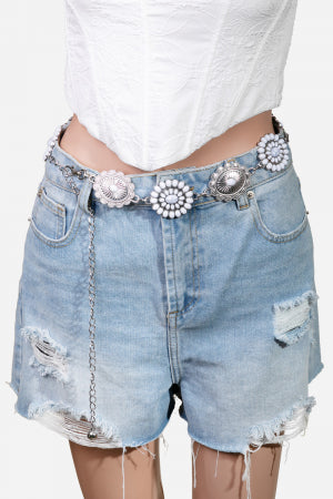 Concho Disc Flower Chain Belt, Silver