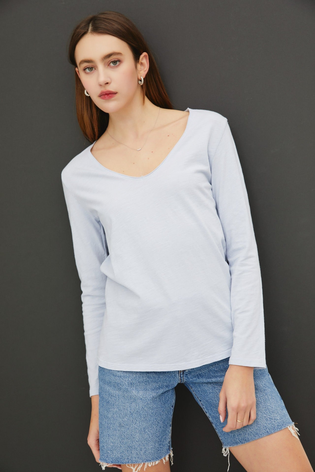 Lee Cotton V-Neck Long Sleeve T-Shirt Blue