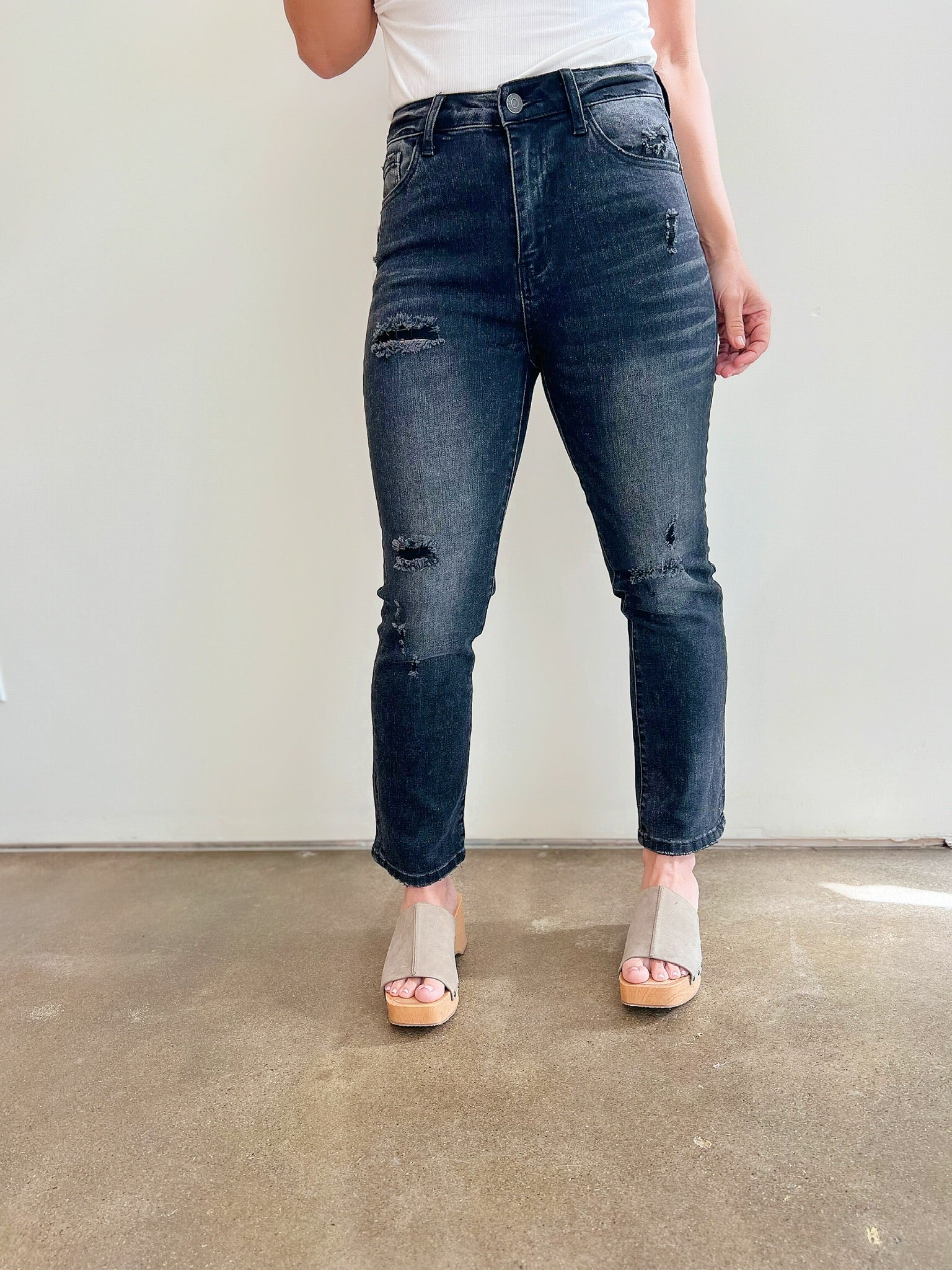 Piper Vintage Straight Jeans