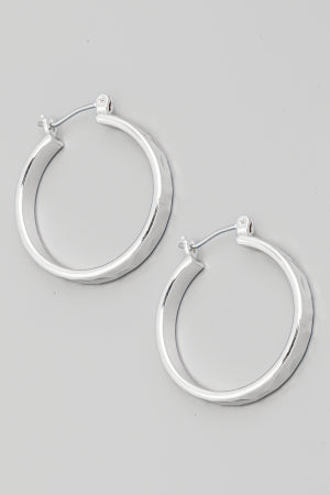 Hammered Pin Catch Hoop ER